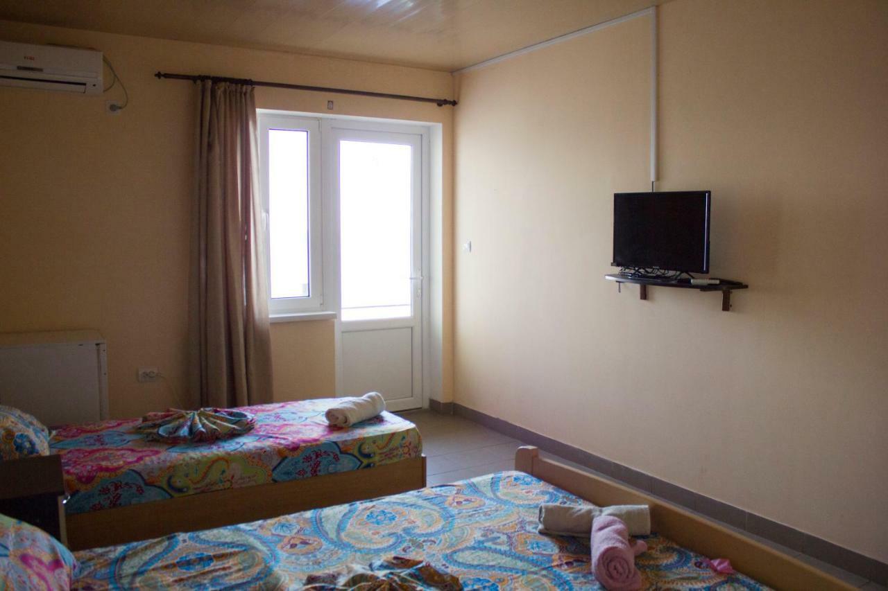 Sun Joy Hotel Sanzhiyka Εξωτερικό φωτογραφία