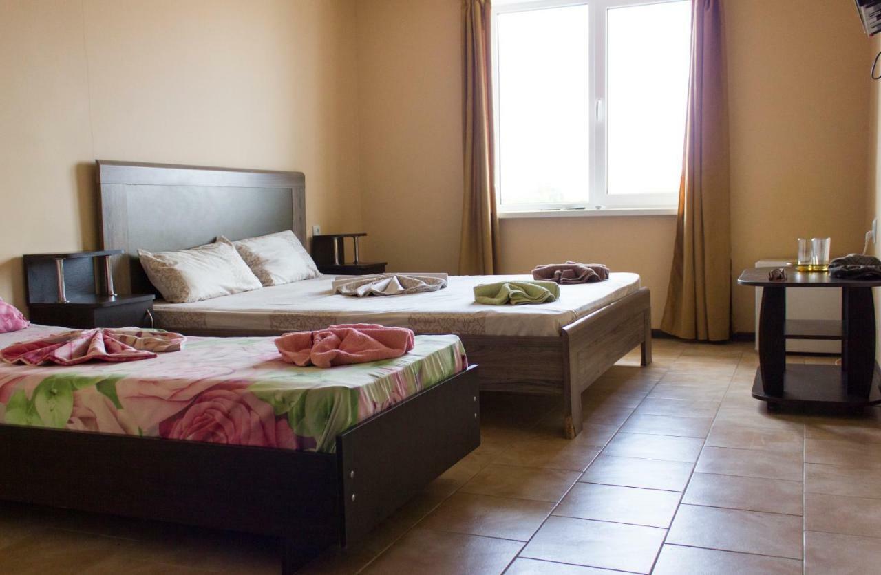 Sun Joy Hotel Sanzhiyka Εξωτερικό φωτογραφία