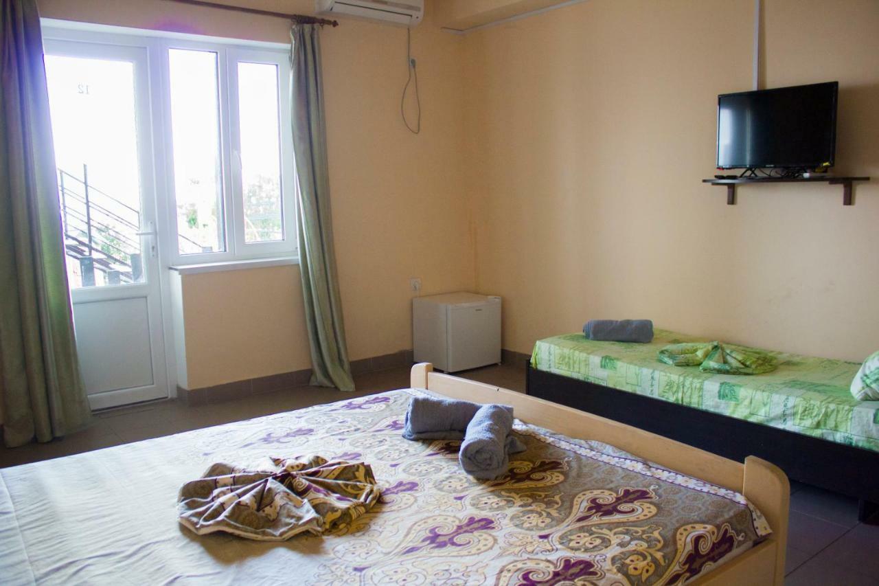 Sun Joy Hotel Sanzhiyka Εξωτερικό φωτογραφία