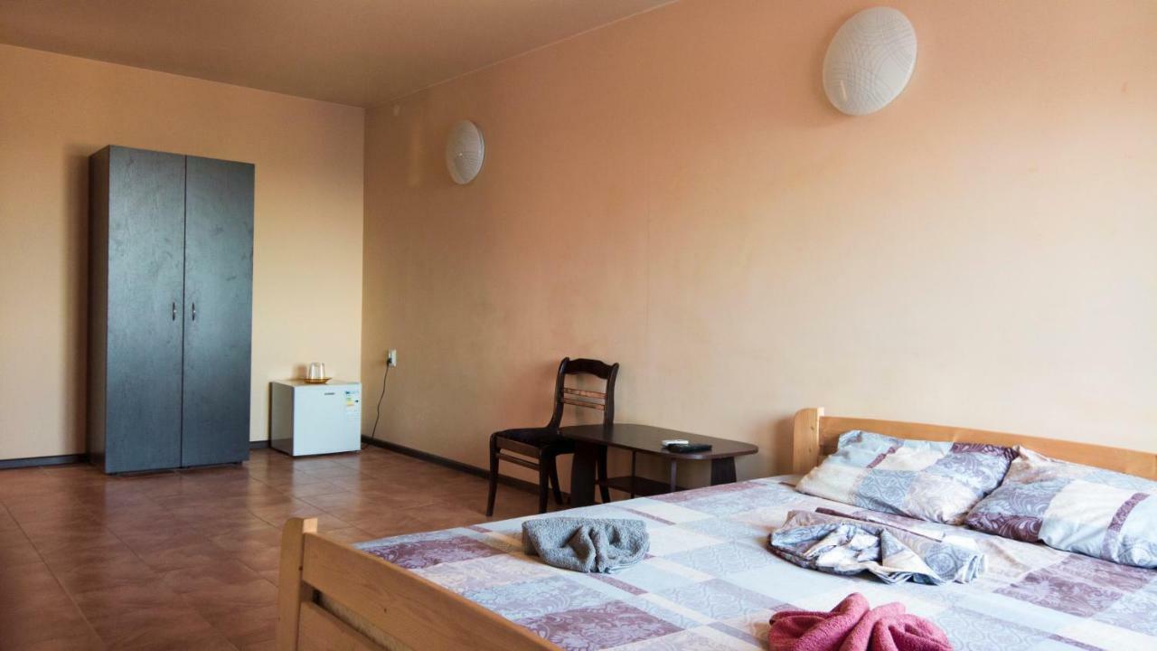 Sun Joy Hotel Sanzhiyka Εξωτερικό φωτογραφία